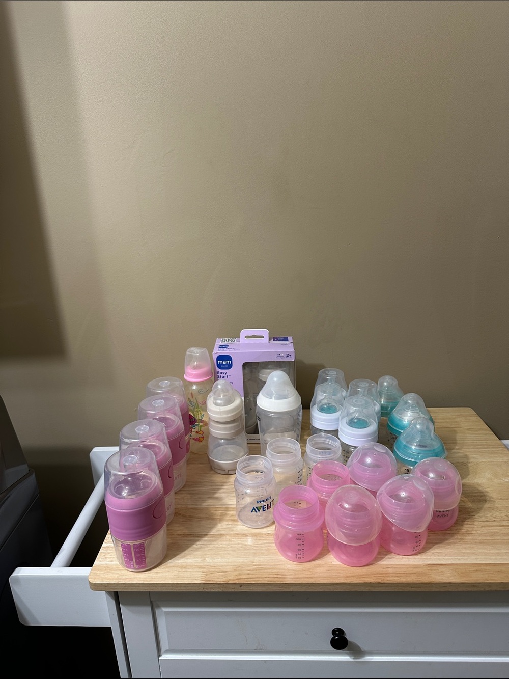 Assorted Baby Bottles Pack — Pink, Clear, Teal